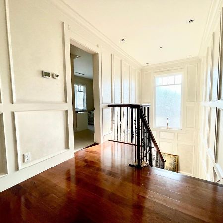Vancouver Luxury Hotel Dış mekan fotoğraf